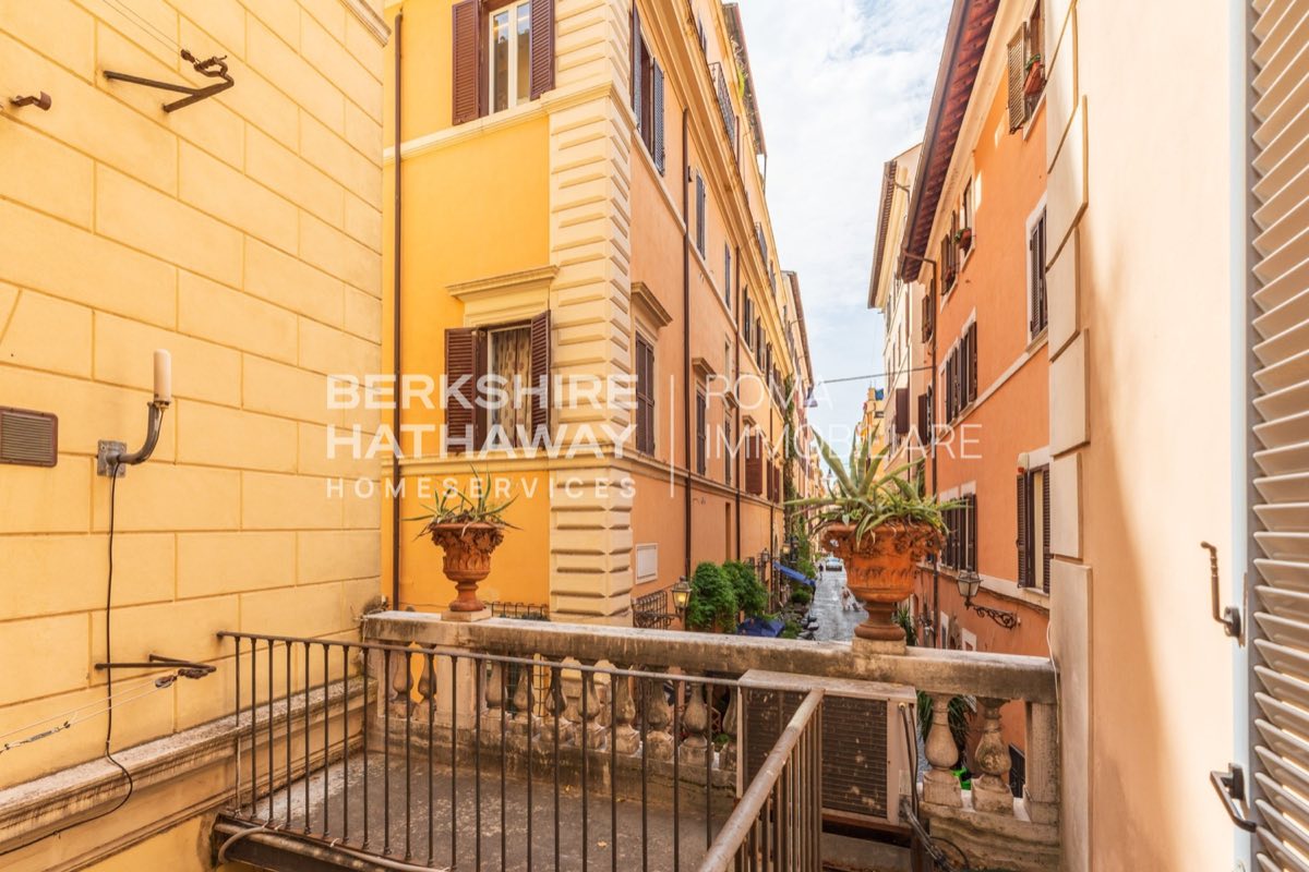 Via Bocca di Leone, fotografia 1 di 10