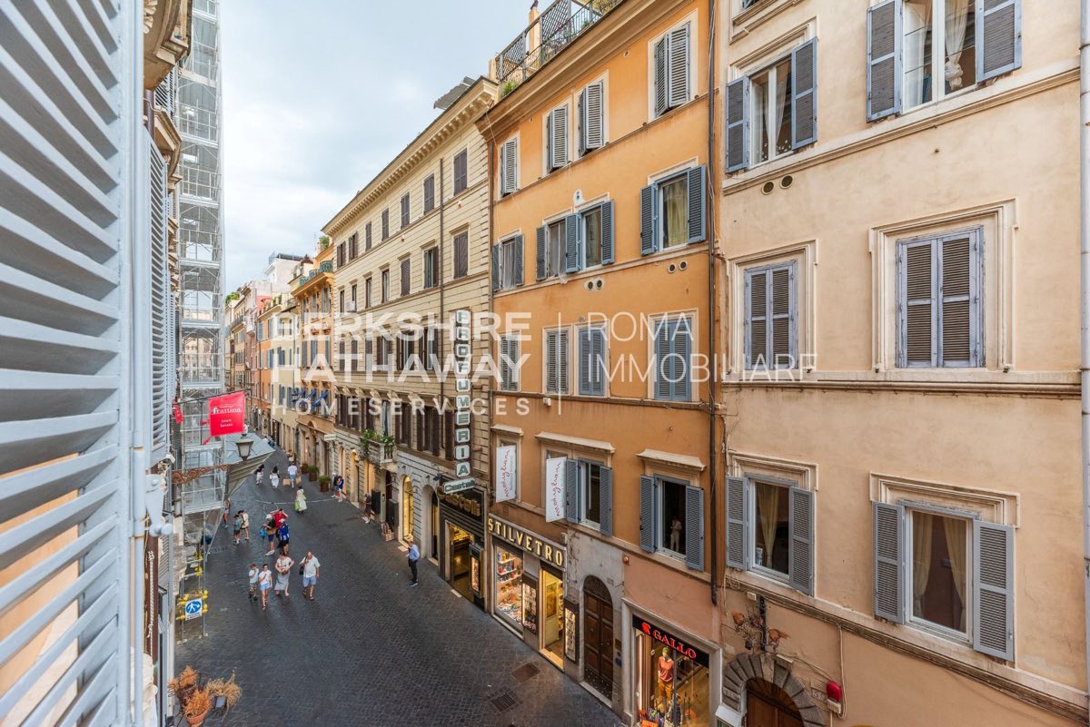 Via Frattina, fotografia 5 di 10