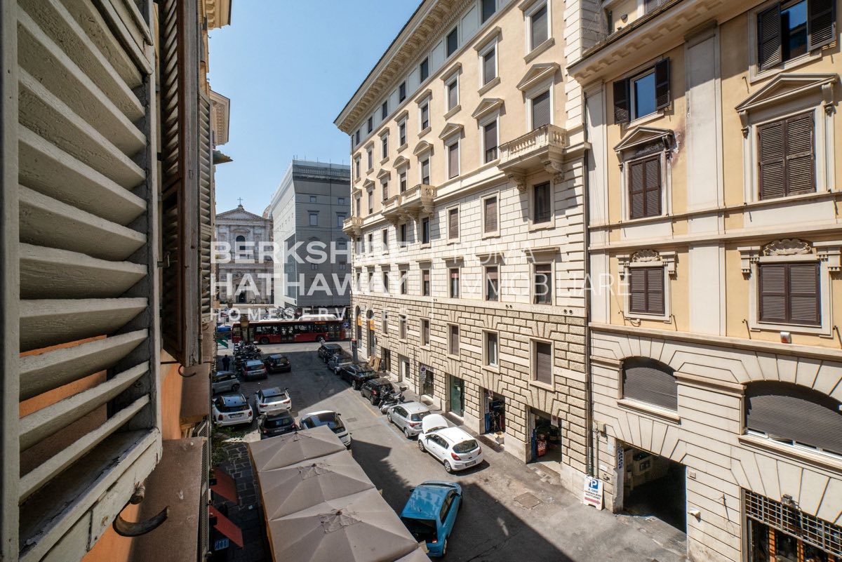 Via Paola, fotografia 1 di 10
